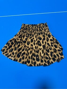 Muche and Muchette Leopard Print Tiered Skirt. Fits girls 10/12-16. Like New.